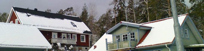 Garage tillhörande grannfastighet Vidjan 7.