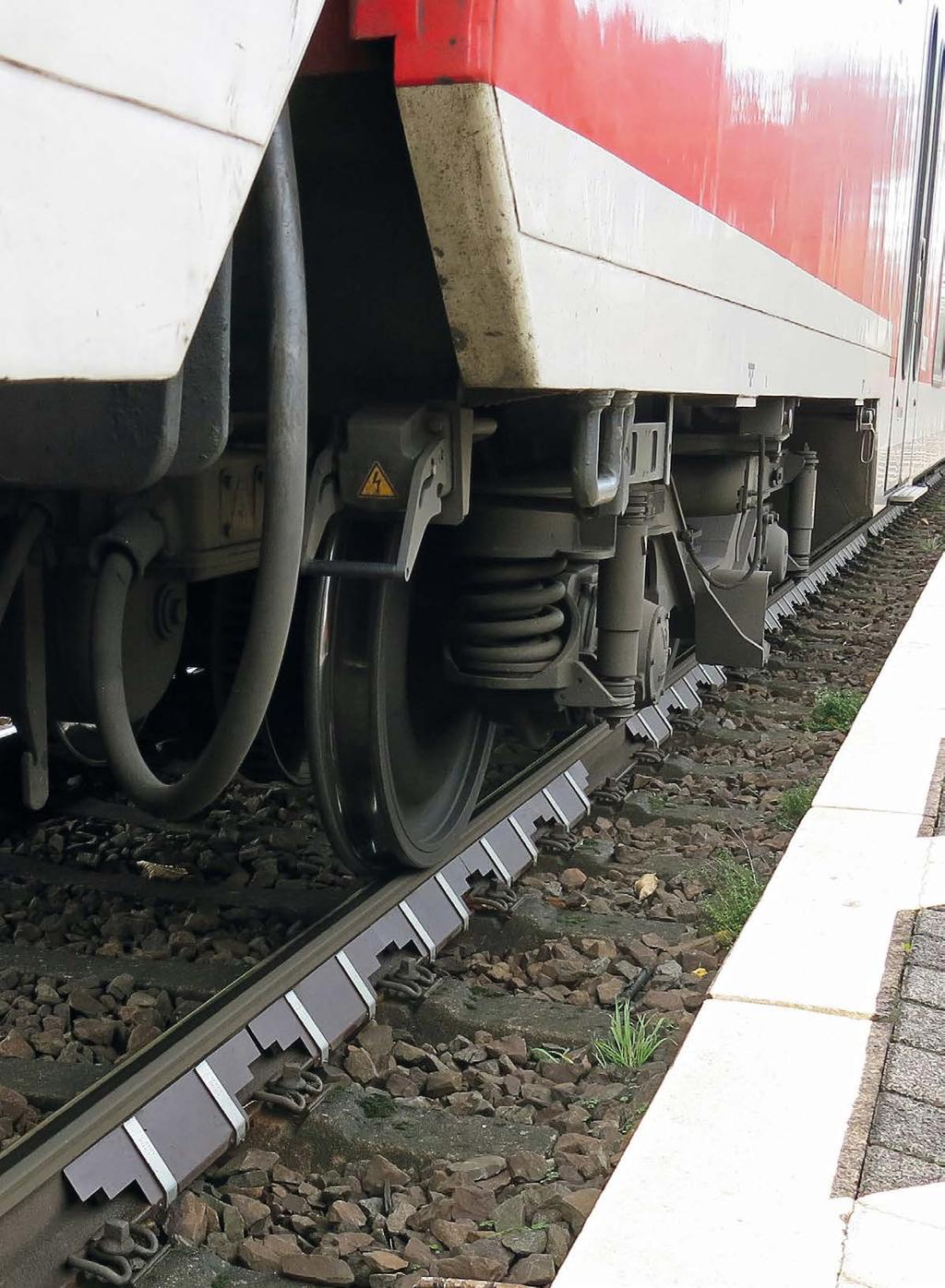 Under åren 2010-2012 har dämpare Calmmoon Rail monteras och testats på 12 väldigt olika spårsträckor med en totallängd på 39 820 km inom ramen för Tysklands ekonomiska stimulansprogram KP II.