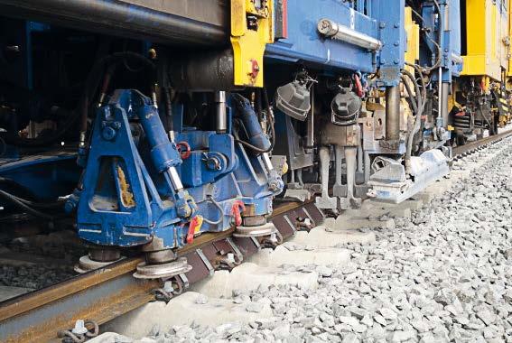 Färdigmonterade rälsdämpare Calmmoon Rail Borste för ballastsopning Lyftning av spår Stampning av ballast Användning och underhåll Om man behöver byta ut en rälsen bytts ut och svalnat kan