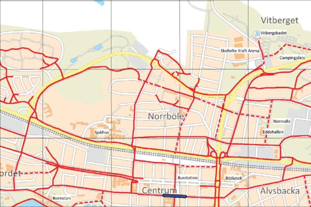 8 (51) Gång- och cykeltrafik Parallellt med E4 finns en separerad gång- och cykelväg som tillhör huvudnätet och som passerar över Klockarbergsvägen i en passage i anslutning till cirkulationsplatsen.