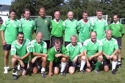 Statistik för Veteranlaget P35 Antal träningar 43 Norrman Roger 36 Hellberg Anders 35 Ahlstrand Bjarne 31 Hörnell Assar 27 Steiner Kenneth 21 Holoch Jürgen 18 Janson Lars 17 Andersson P A 15 Olofsson