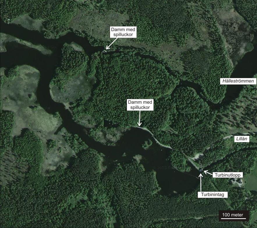 Figur 16. Flygfoto med förklarande text över Hälleströmmens kraftverk med omgivningar. Flygfoto modifierat från Google Maps.