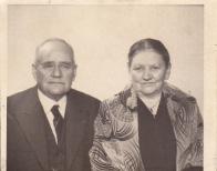 Karl-Erik gifte sig med Britt och fick barnen Ulf och Marie. Karl-Erik och Britt köpte senare in gården Balderums Kronogård och flyttade dit.