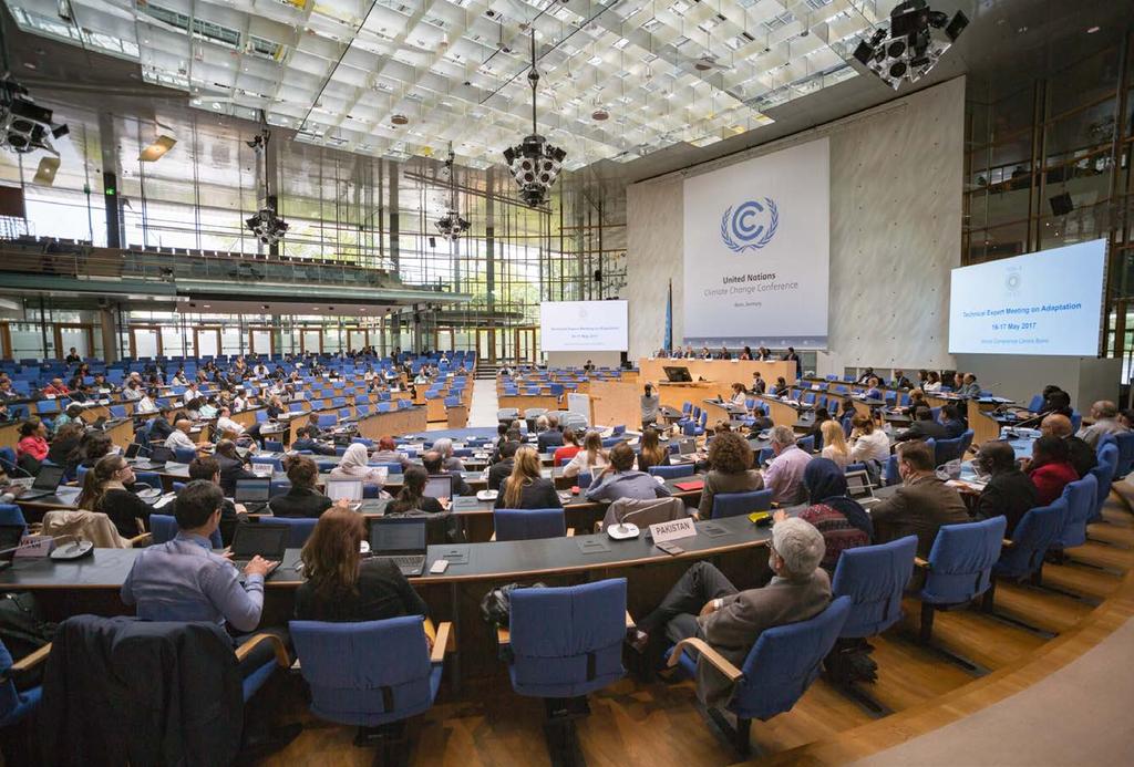 8. INLEDNING IPCC:s olika rapporter Den globala koldioxidbudgetens storlek i denna rapport baserar sig på IPCCs Assessment Report 6, AR6.