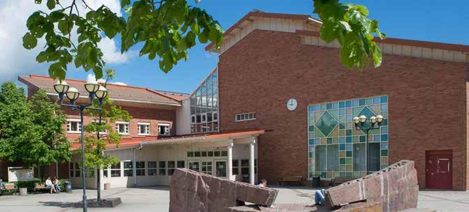 Verksamhetsberättelser - Jenny Nyströmsskolan JENNY NYSTRÖMSSKOLAN EKONOMISKT UTFALL Skolan hade vid årets början en kostymanpassning på drygt 6,9 mkr (inkl.