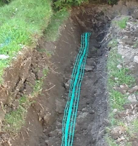 Forr att underlartta forr vastara medlemmar sasta kommer grarventreprenorrer Bjarne Rutgersson AB erbjuda att utforra grarvning och forrlarggning av fiberslang