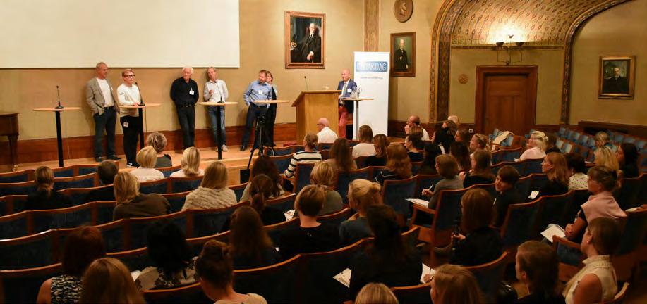 INTRESSEPOLITISKT ARBETE Intressepolitiskt arbete Vård och forskning Vid föreläsningsdagen om celiaki föreläste och diskuterade experter i Svenska Läkaresällskapets lokaler i Stockholm.