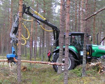 Bunta GROT från slutavverkningar Sedan flera år har bl.a. Timberjack vidareutvecklat sin buntare.