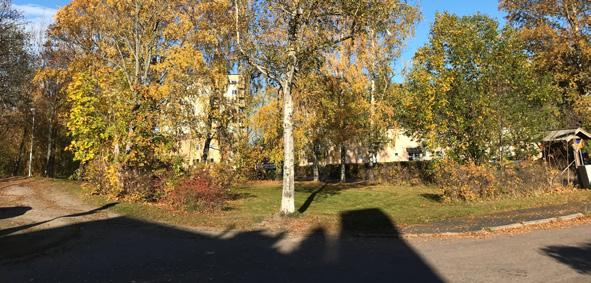 får uppföras på marken. Denna plats har tidigare nyttjats som parkering.