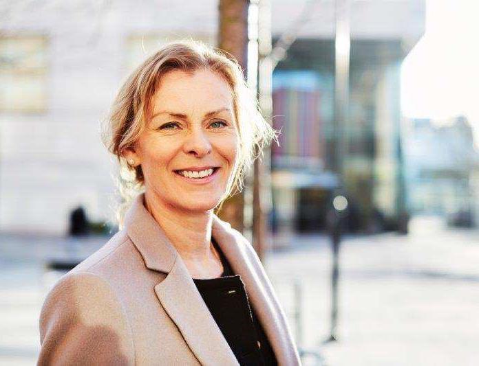 Ny kommundirektör Katarina Kämpe Katarina börjar sin anställning