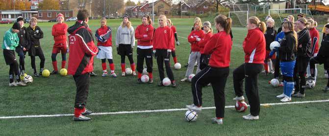 Projektsekretariat Västergötlands Fotbollförbund är det distriktsförbund som har ansvaret för det sammanhållande arbetet i ett nära samarbete med övriga distrikt.