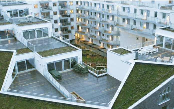 Den nya bebyggelsen anpassas till befintliga Pennygången genom samma struktur och genom ett möte med ett lägre våningsantal.