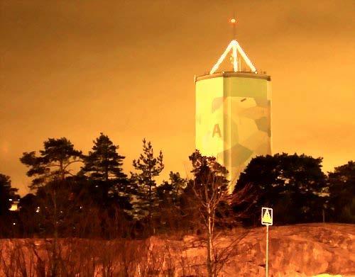 Vattentorn med särskilda konstnärliga eller arkitektoniska utföranden har historiskt sätt varit ett sätt för landets kommuner att påvisa framgång och dignitet.