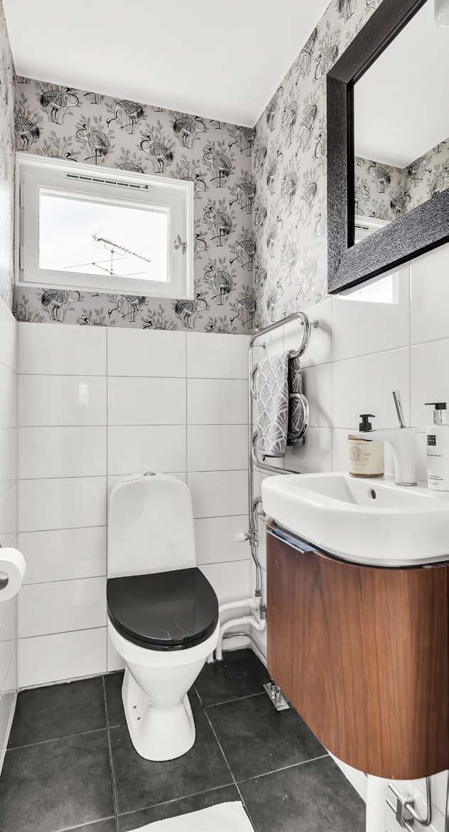 sovrum och WC