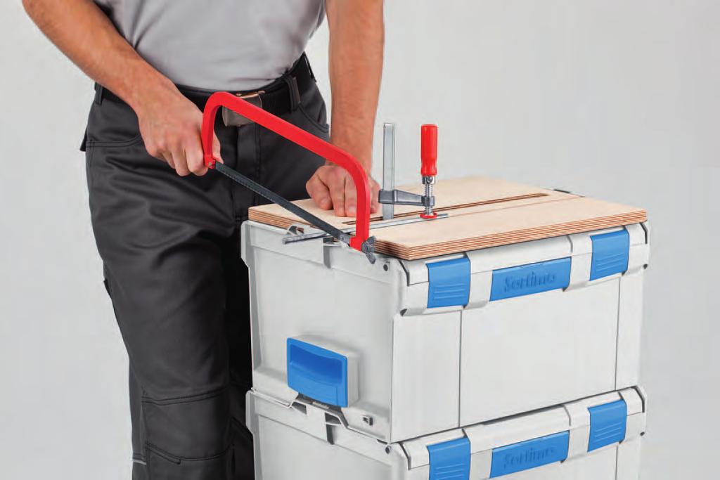 TILLBEHÖR FÖR ALLA L-BOXXAR Toppskiva enkelt lock LB APD 1 del Art.-nr. 121017995 Toppskiva med 18 mm tjocklek. L-BOXXen kan bäras och öppnas medan skivan är monterad.