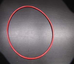 EXEMPEL PUR-slang med ca 4 mm diameter, omkrets ca 800 mm som ska passa provringens ytterdiameter på 250 mm.