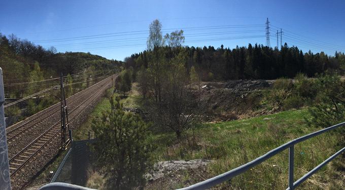 Sida 8 (27) Riksintressen Norr om planområdet finns Nynäsbanan.