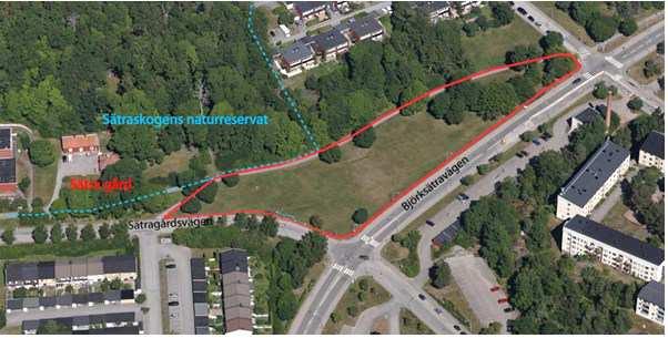 Sida 5 (12) Förutsättningar Röd markering visar ungefärligt planområde. Streckad blå linje visar naturreservatets utbredning.