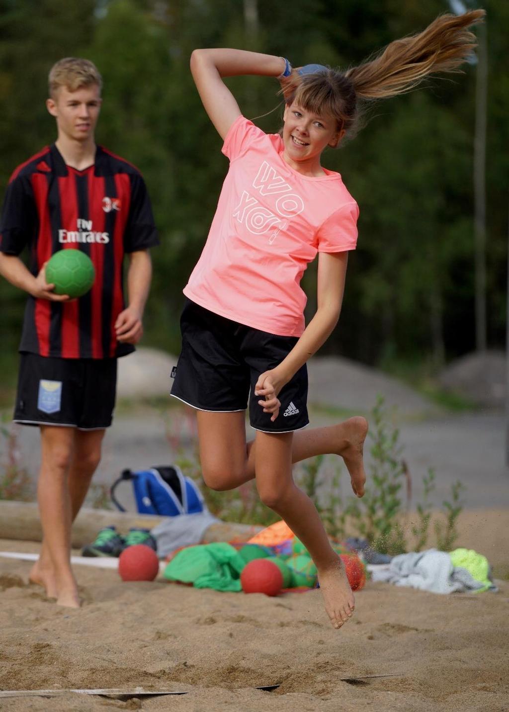 6.4. Utvecklingsprocess Under våren följde vi upp den utvecklingsresa som vi startade under 2014.