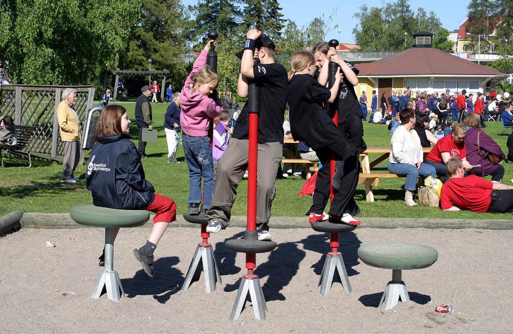 Badhusparken Parkavdelningen Utvecklingsplan Uppdrag Utarbeta en utvecklingsplan för Badhusparken avseende användningsområden, driftsformer och investeringsbehov.