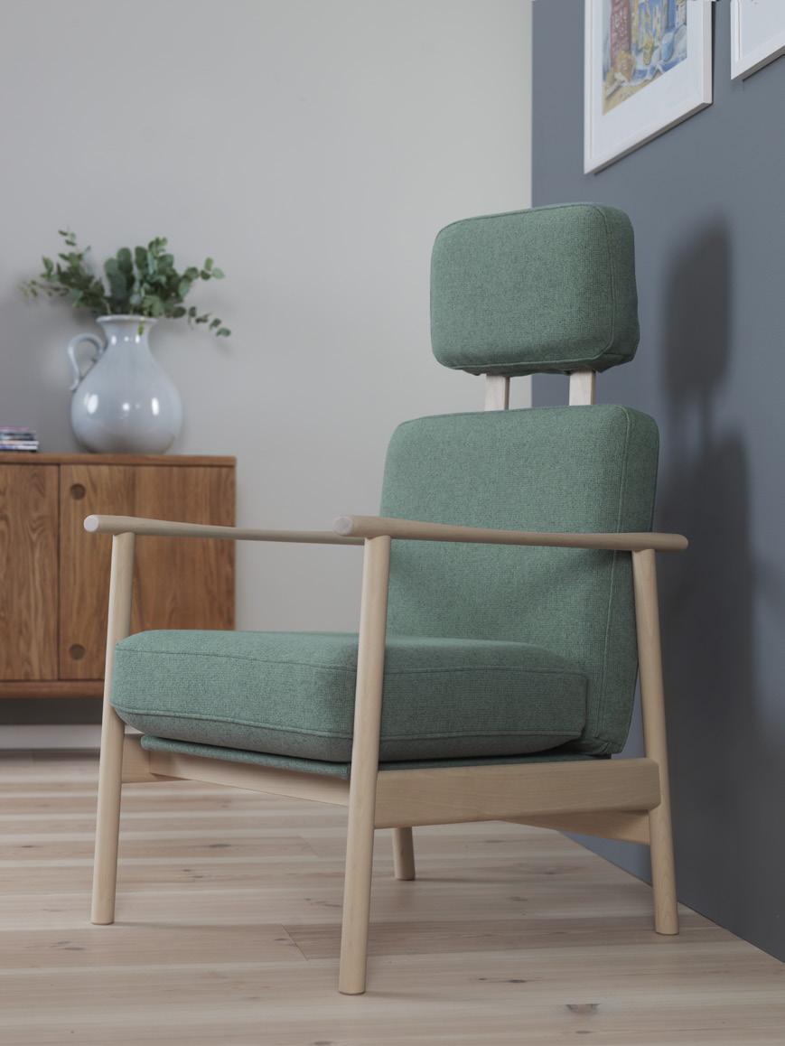 Alice soffa har också svikt för varje sittplats, vilket ger alla sittplatser individuell komfort. Helklädd rygg gör att Alice dessutom ser lika trivsam ut i alla betraktningsvinklar.