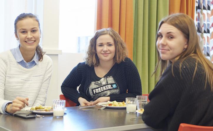 Kycklingkebab populärt på Bromangymnasiet På Bromangymnasiet i Hudiksvall har man testat kycklingkebaben på menyn.