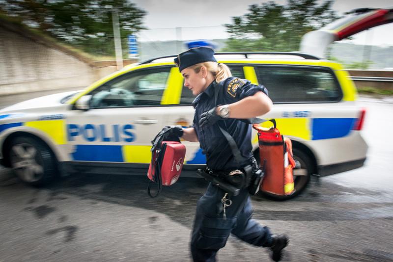 Exponering Exponeringen var behandling definierat som utlarmning av räddningstjänst eller polis som utför