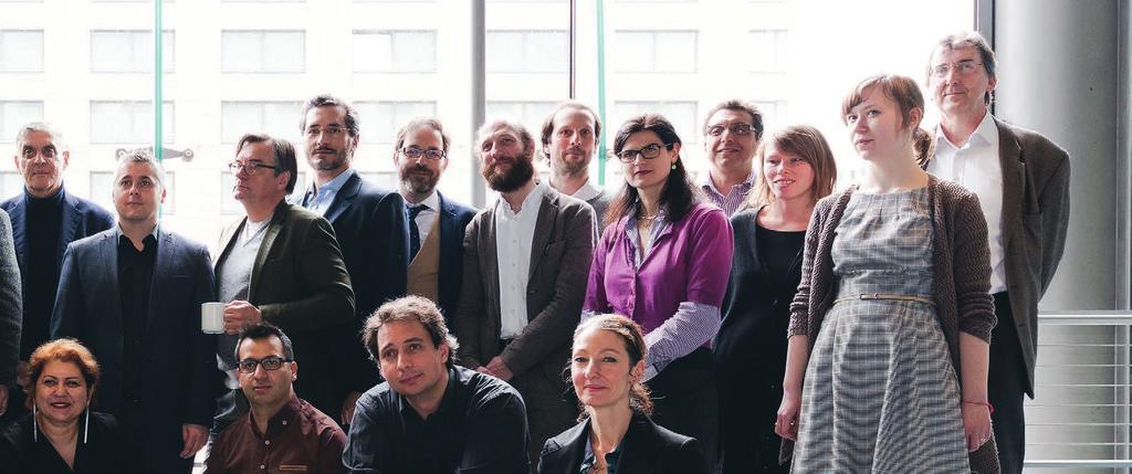 aktivist, Ungern; Merfin Demir (vice ordförande), Amaro Drom Interkulturelle Jugendselbstorganisation von Roma und Nicht-Roma, Tyskland; Jana Horváthová, Museum of Romani Culture, Tjeckien; Zeljko