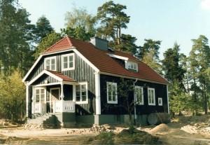 Anders avled 1997, Greta 1983 och Hanna 2001