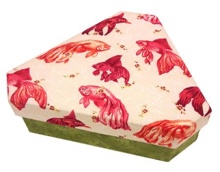 5. Kvällskurs - Sy vad du vill, nytt eller UFO. Drop-in patchwork m. föranmälan! 5 träffar, måndagar ca var 4:e vecka 4/2, 4/3, 1/4, 13/5 och 10/6 kl. 18.30-