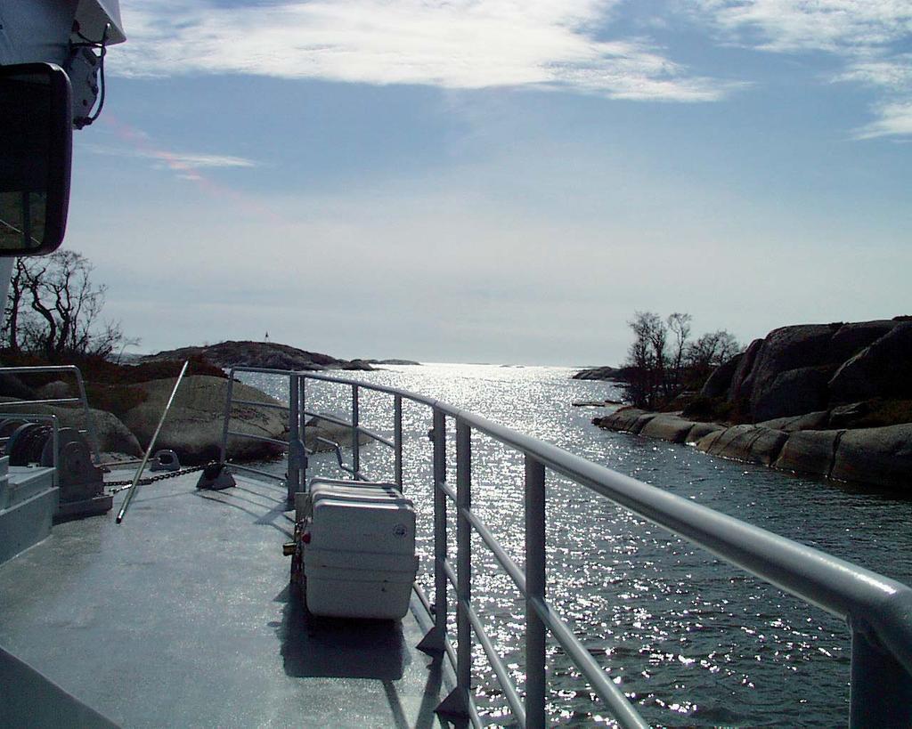 Box 536 371 23 Karlskrona Tel: 0455-35 34 00 Fax: 0455-105 21