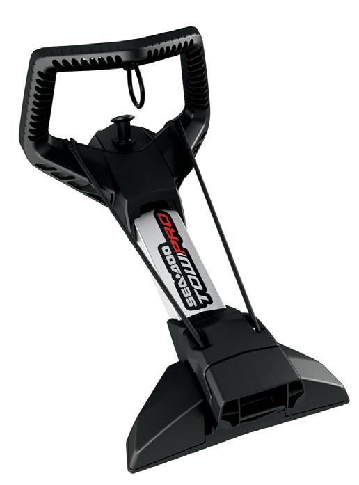 Den högre dragpunkten gör dragning av wakeboard-, wakeskating- och gummiringsåkare ännu roligare. Observatören känner mer trygghet med de ergonomiska grepphandtagen.