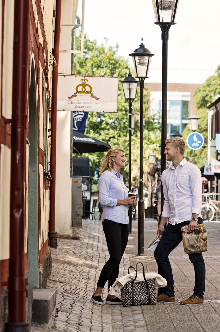 , Nederländerna 9 Äg: JimMit AB & Henna Salonen Invest AB Svart, rött axelp&hängsl; röd Untersteiner Johan Chansvärdering: 6-8- Outs: ODDS TRIO 000 M TVILLING PLATS 00 M S 00 M BERNTS ULRIKA 60:,8 M