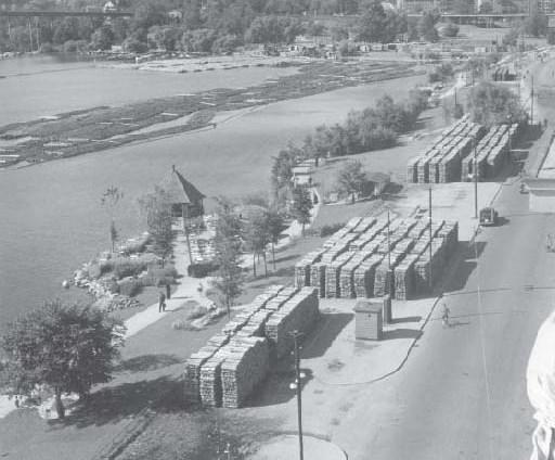 Sida 3 (7) Vy åt sydväst, 1940-tal. Fotograf C.G. Rosenberg, trafikkontorets arkiv.