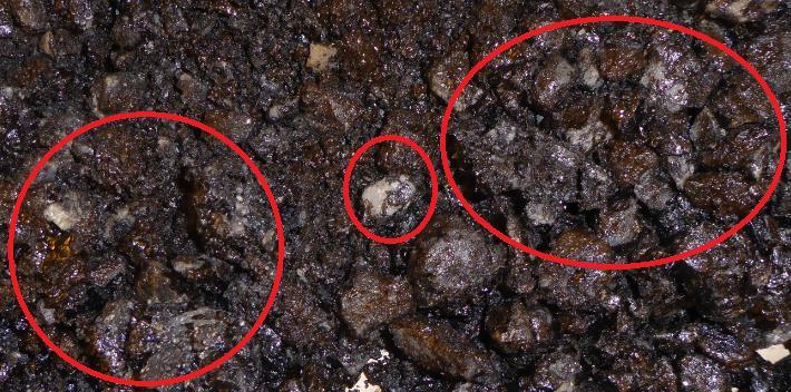 Genom att tillsätta filler i asfaltsmassan förbättras vidhäftningen mellan bindemedel och stenmaterial kan slutsatsen dras att med stenmjöl från Supartallen, däribland filler ger en förbättrad