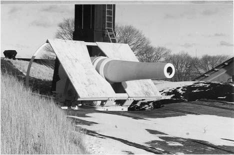 Kungsholmsfort Det glömmer jag aldrig av Folke Bergström Nej, Kungsholms fort har Folke Bergström aldrig glömt trots många år i Sydamerika. Där bor han förresten ännu. ( Detta skrevs 1968. )Förf.