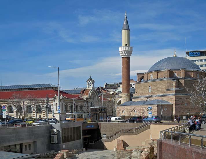 Detta miniblock gav Bulgarien ut 2011 (till 1700-årsminnet av ediktet i Serdica), och det visar Galerius jämte staden Serdica med sitt omfattande befästningsverk.