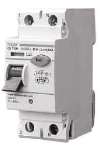 Elektriska installationskrav Det åligger spaägaren att säkerställa att en kvalificerad och behörig elektriker utför elinstallationen.