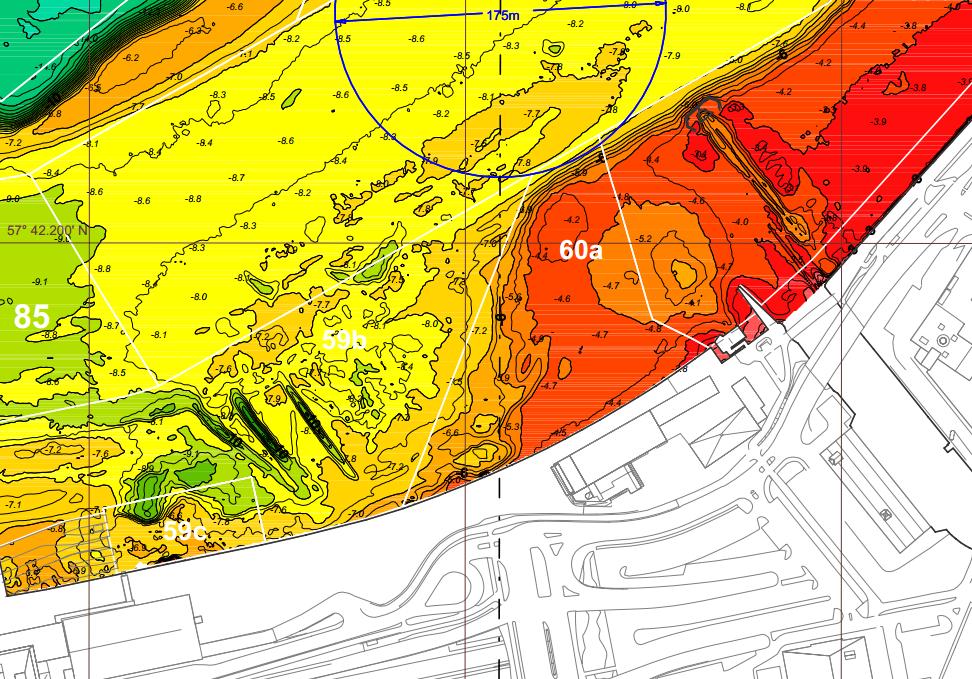 DP JÄRNVÅGSGATAN - PM GEOTEKNIK Utanför Masthuggskajen har de ytliga lerlagren muddrats bort för att erhålla erforderligt vattendjup för hamnverksamheten.