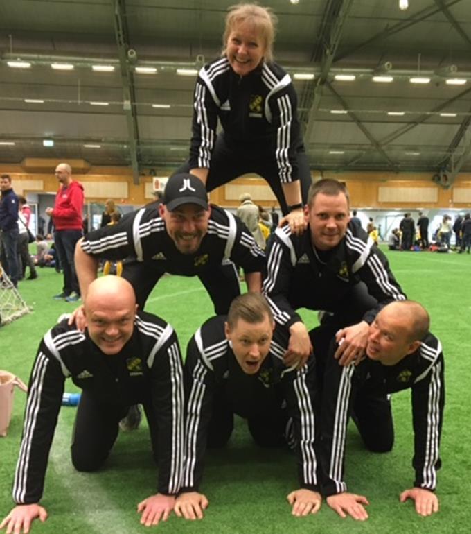 upp på för