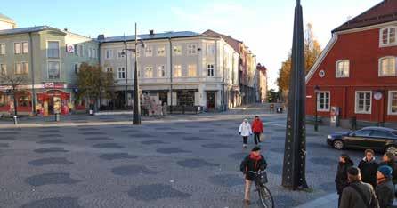 Korsningen Stationsvägen/Riksvägen/Augerumsvägen Korsningen Stationsvägen/Riskvägen/Augerumsvägen föreslås få en ny utformning för att göra mer plats för uteserveringar