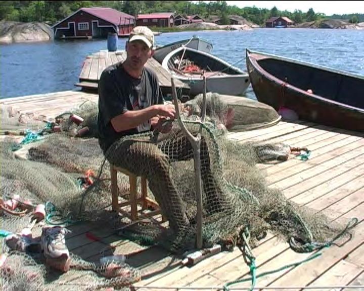 Det kustnära fisket bidrar till försörjningen för ett 20 tal hushåll Fiske sker på eget och arrenderat vatten I