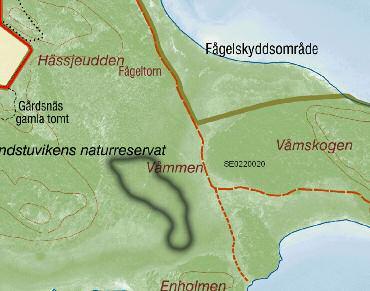 På kartan visar det svartinringade området var en ungefärlig våtmark skulle placeras. Ta bort utväxande alskog, andra träd och buskar på strandängarna Varför?