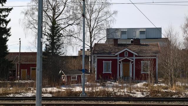 41, STFM 2018-06-11 14:00 / :s bilaga: Bilaga 41 B, stfm 11.6.2018 9 bostad. yksityisomistukseen ja nykyisin kaksoisvahtitupa toimii asuntona. Bild 11: Dubbelvaktstugan. Kuva 11: Kaksoisvahtitupa.