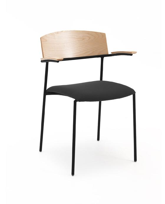EFG Sit EFG Sit är en enkel stol med praktiska möjligheter då den är både stapel- och kopplingsbar.