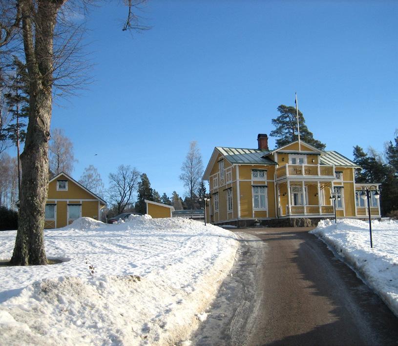 Bebyggelse Byggnaderna i området har tillkommit under flera tidsperioder. De äldsta husen är torp och gårdar från 1800-talet.