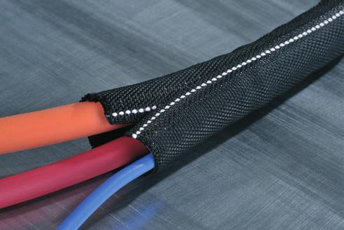 3.6 Kabelskyddssystem Flätad skyddsstrumpa Självförslutande strumpa i polyester, flamhämmande Helagaine Twist-In-FR Helagaine Twist-In FR kan användas i områden där det är viktigt med brandskydd som