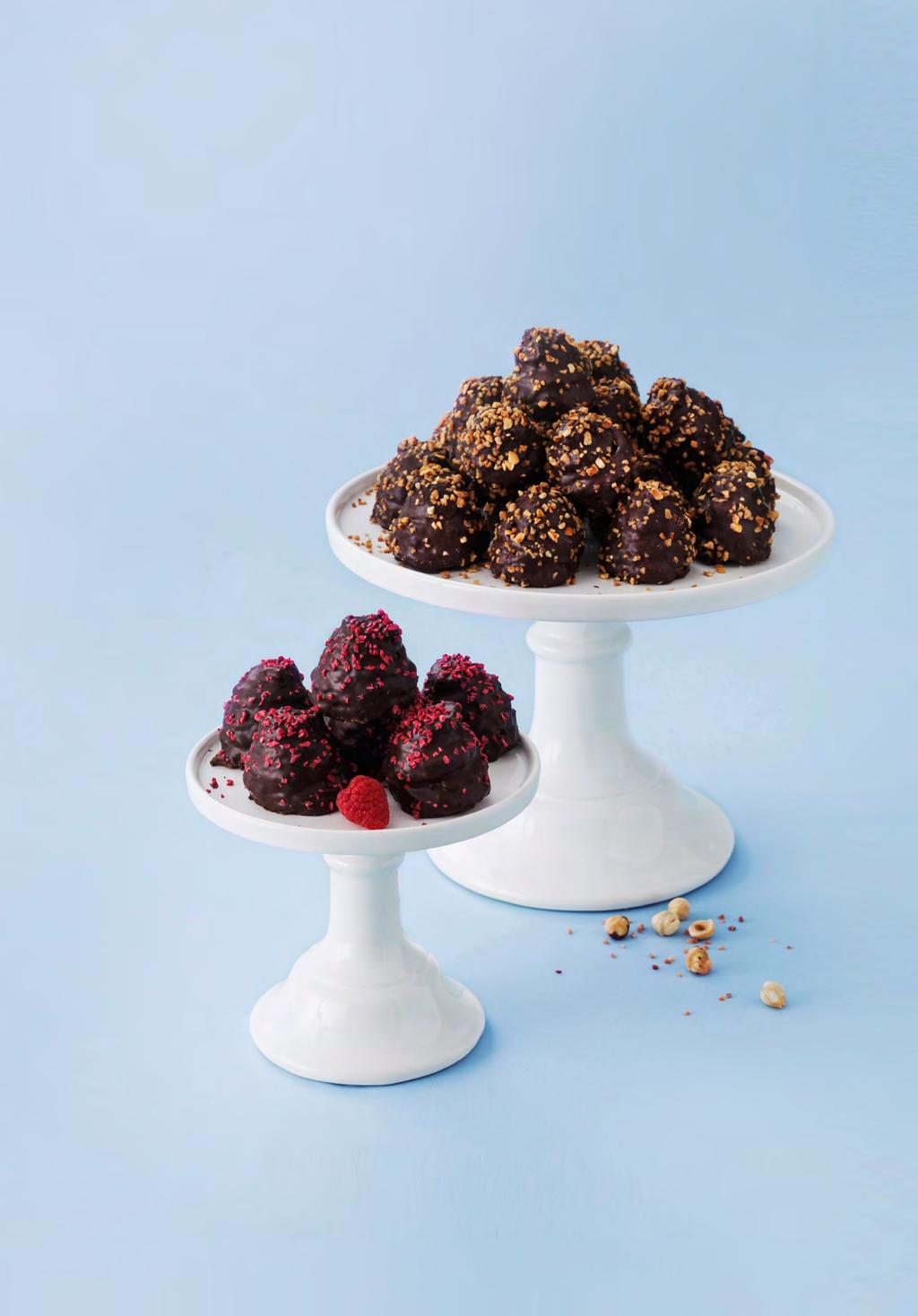 CHOKLADBOLLAR Sedan 1940-talet har Delicatobollen varit en storsäljare och är idag en av svenska folkets favoriter på fikabordet.