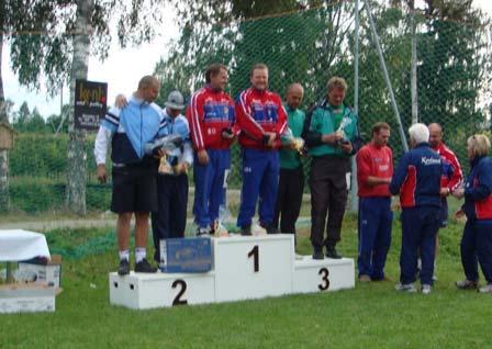 Anders Johansson, Robert Moberg och Urban Andersson Silver till Västkustens VK Andreas Löfqvist och Daniel Löfqvist 3-manna Västra Frölunda VK tog silver 2-manna Västkustens VK tog silver Junior-SM