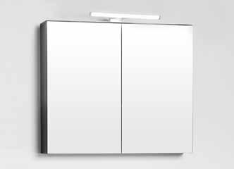 inuti skåp, Mjukstängning, Belysning Nite LED Mått (BxHxD): 900x640x150 mm Pris badrum: 2100:- Ek 4700:- 6250:- SPEGELSKÅP 600 ELLER SPEGEL 600 Två glashyllor,